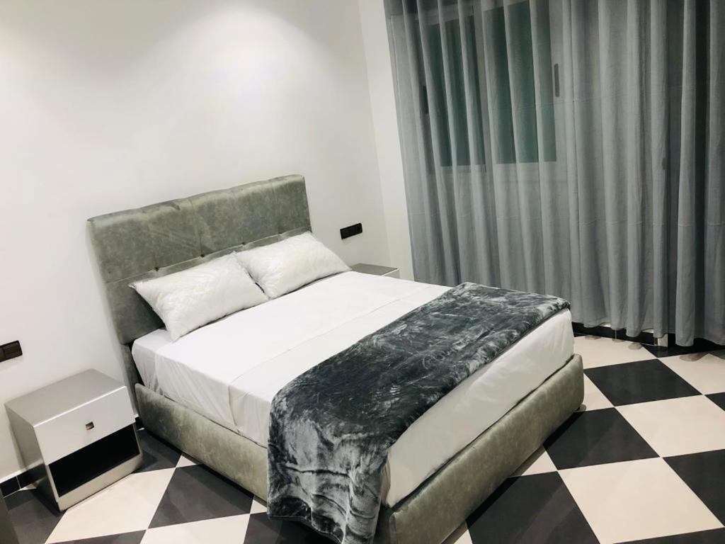 Dina Apartments Фнидек Экстерьер фото