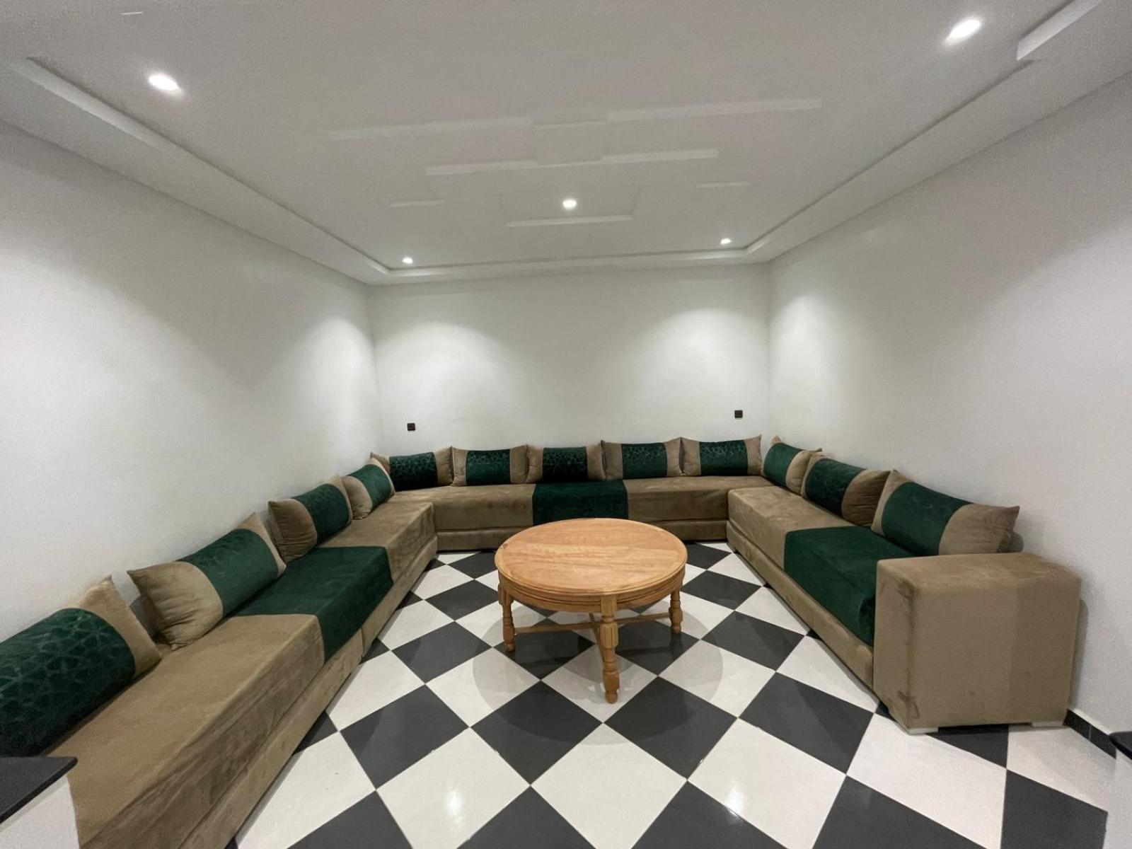 Dina Apartments Фнидек Экстерьер фото