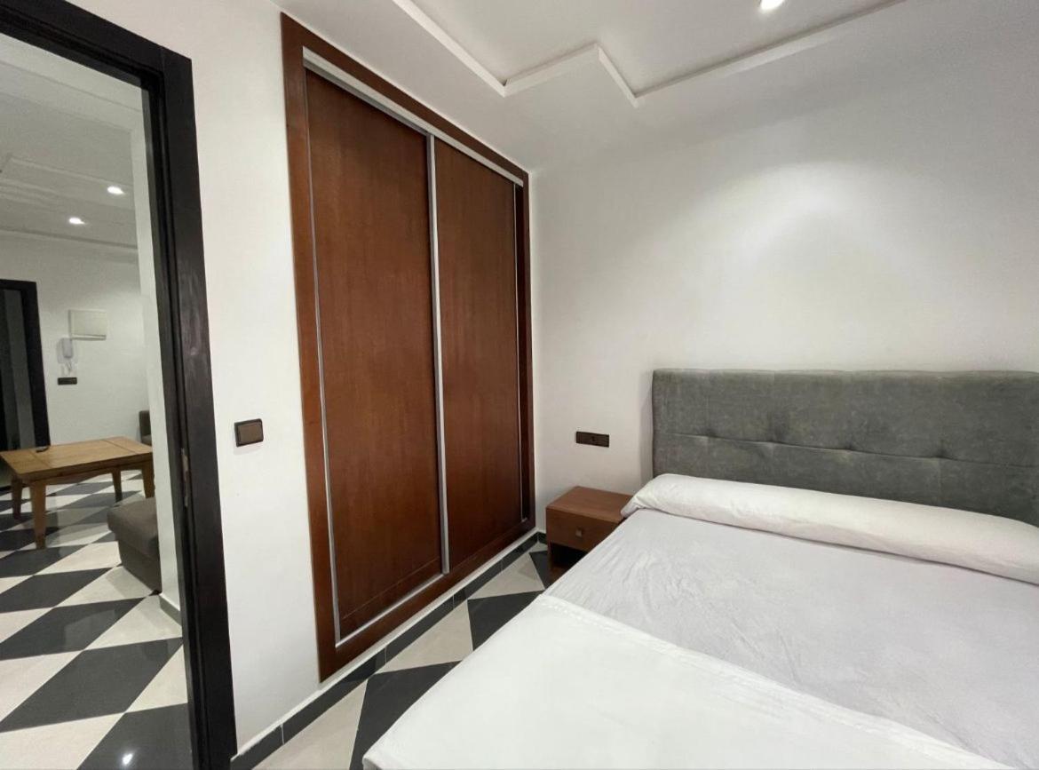 Dina Apartments Фнидек Экстерьер фото